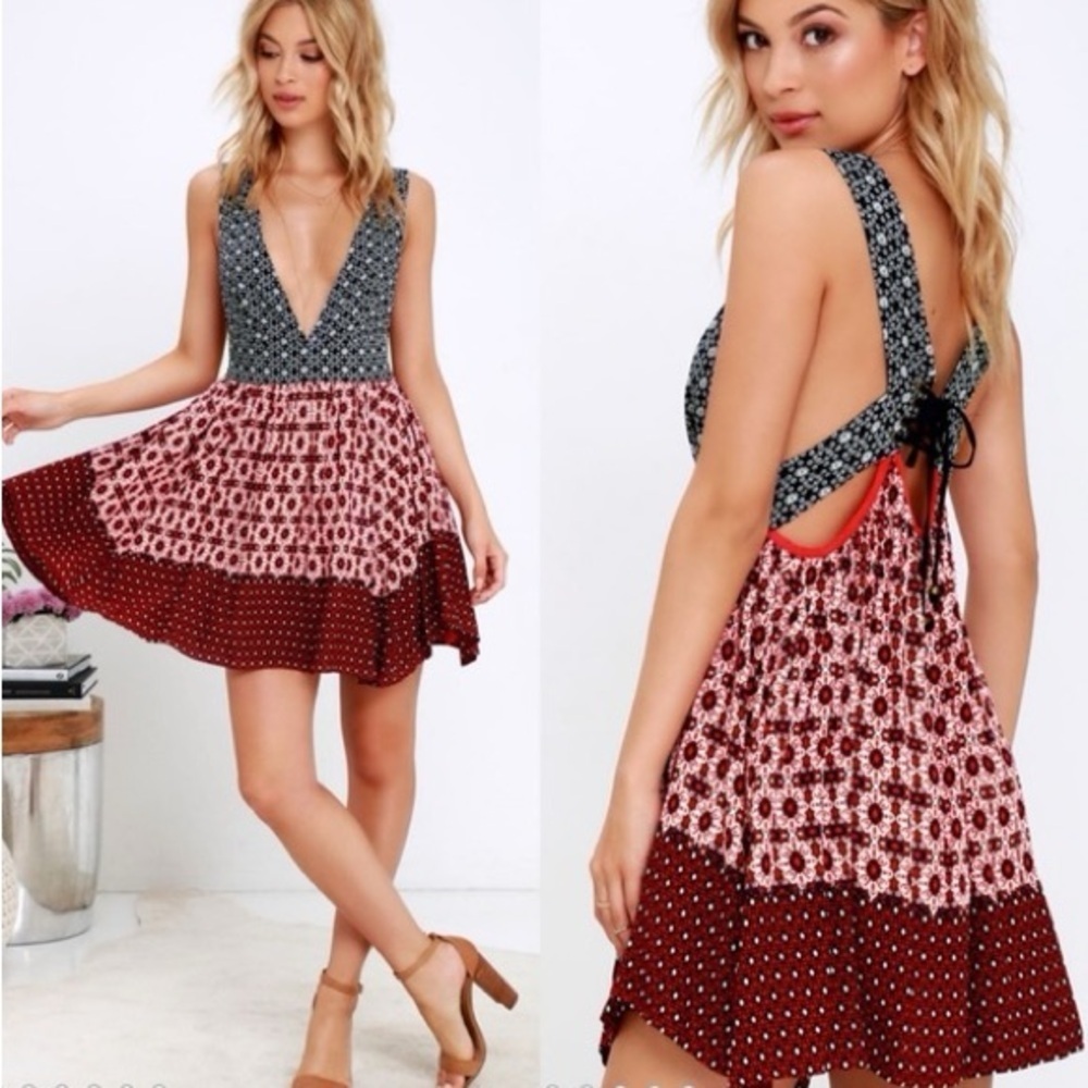 LULUS La Vie en Roses Navy Blue‎ Red Floral Print Mini 
Dress Sundress Size XS